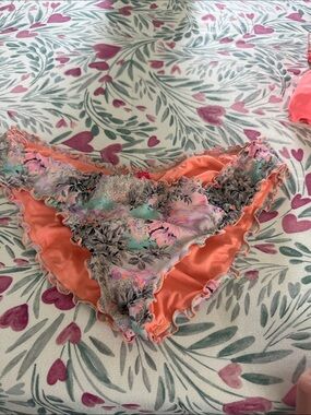 Women's Coral VS Floral Print Bikini Briefs